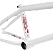 Saxon Frame