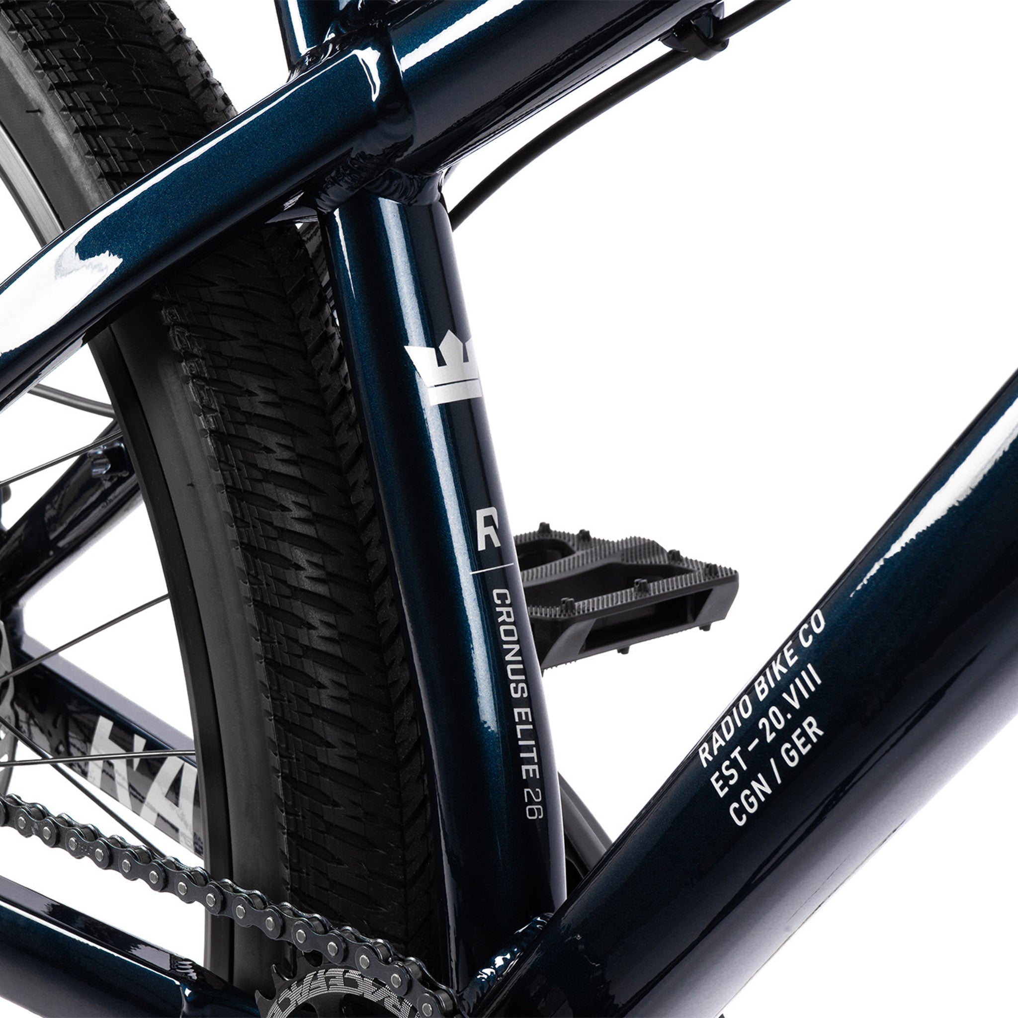 Cronus Elite 26" Complete