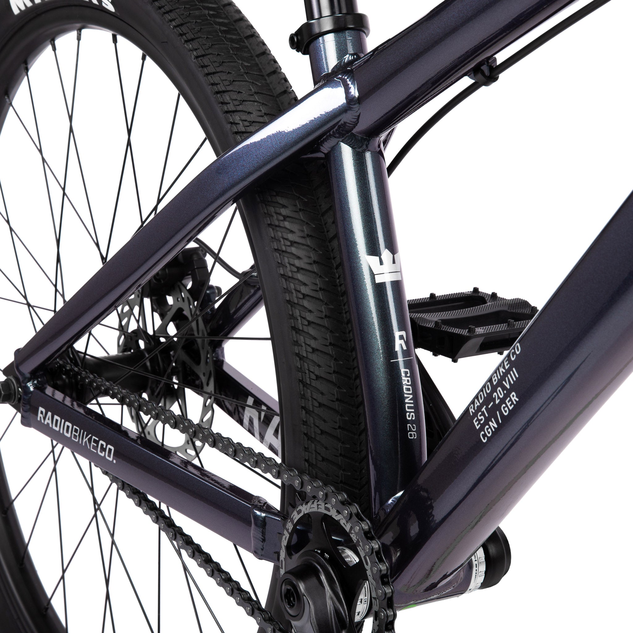 Cronus 26" Complete