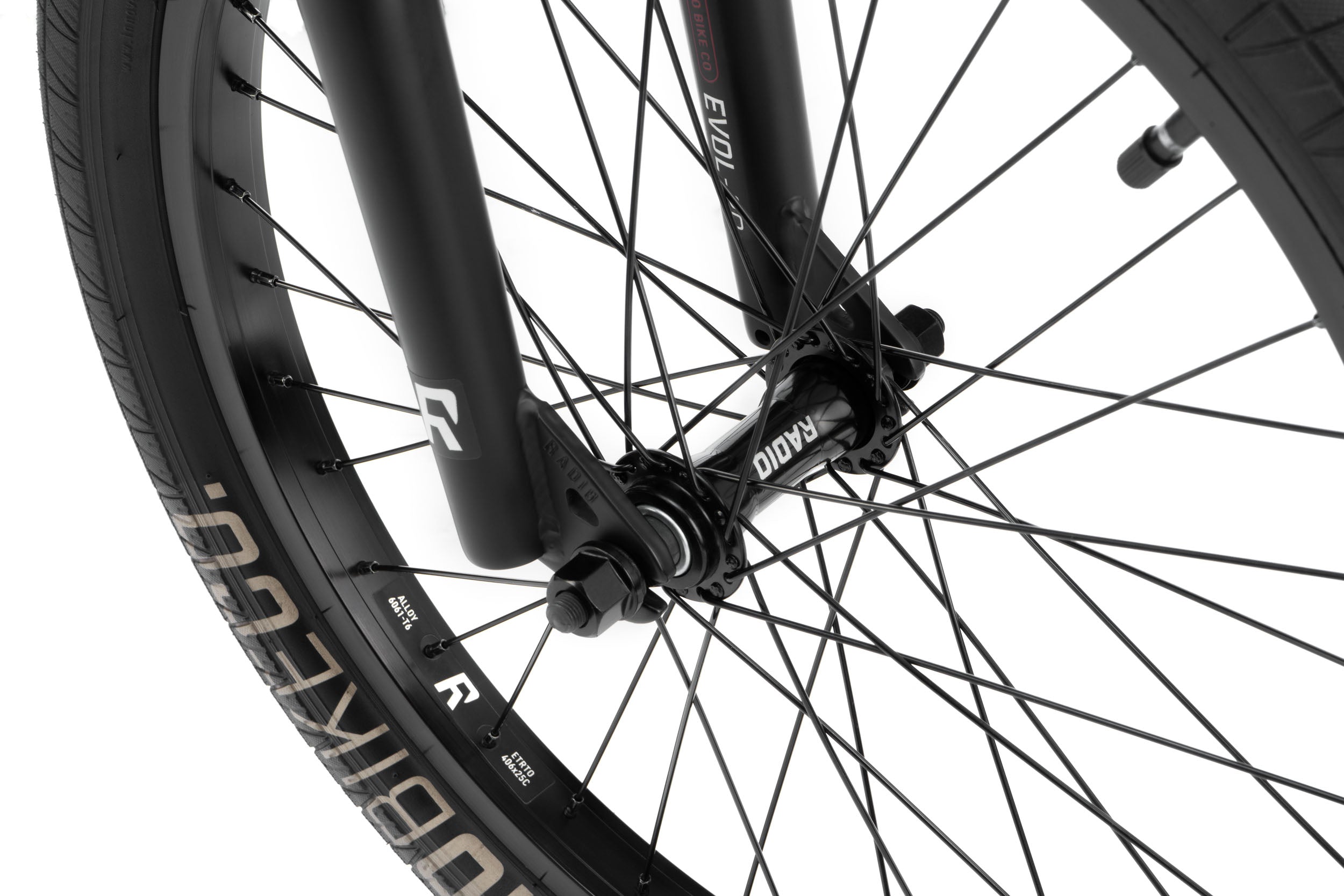 Evol Complete Bike
