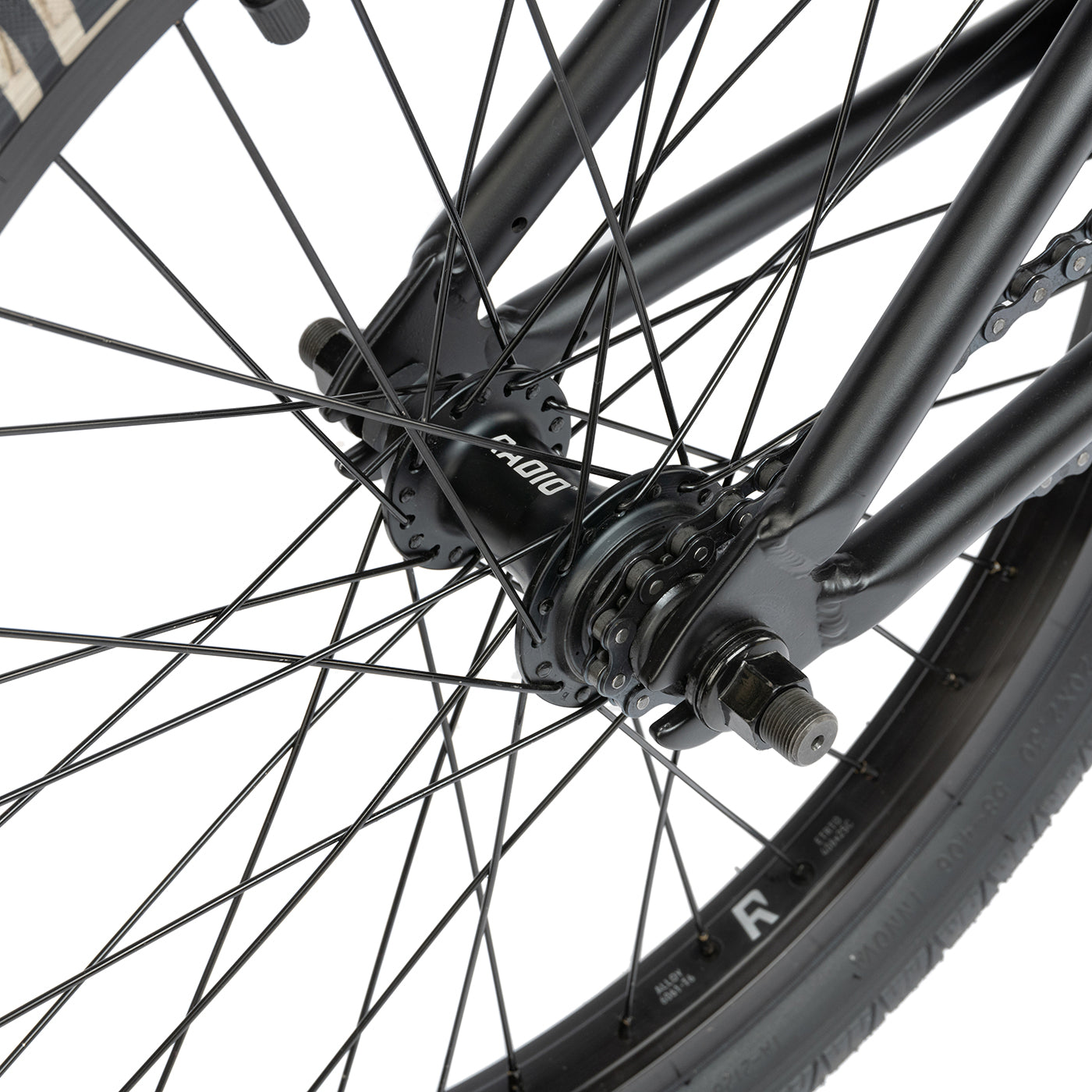 Evol Complete Bike