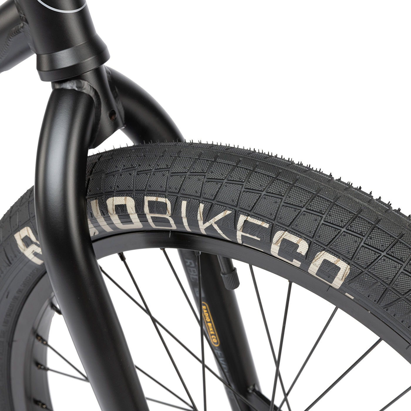 Evol Complete Bike
