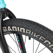 Evol Complete Bike