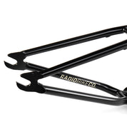 Saxon Frame