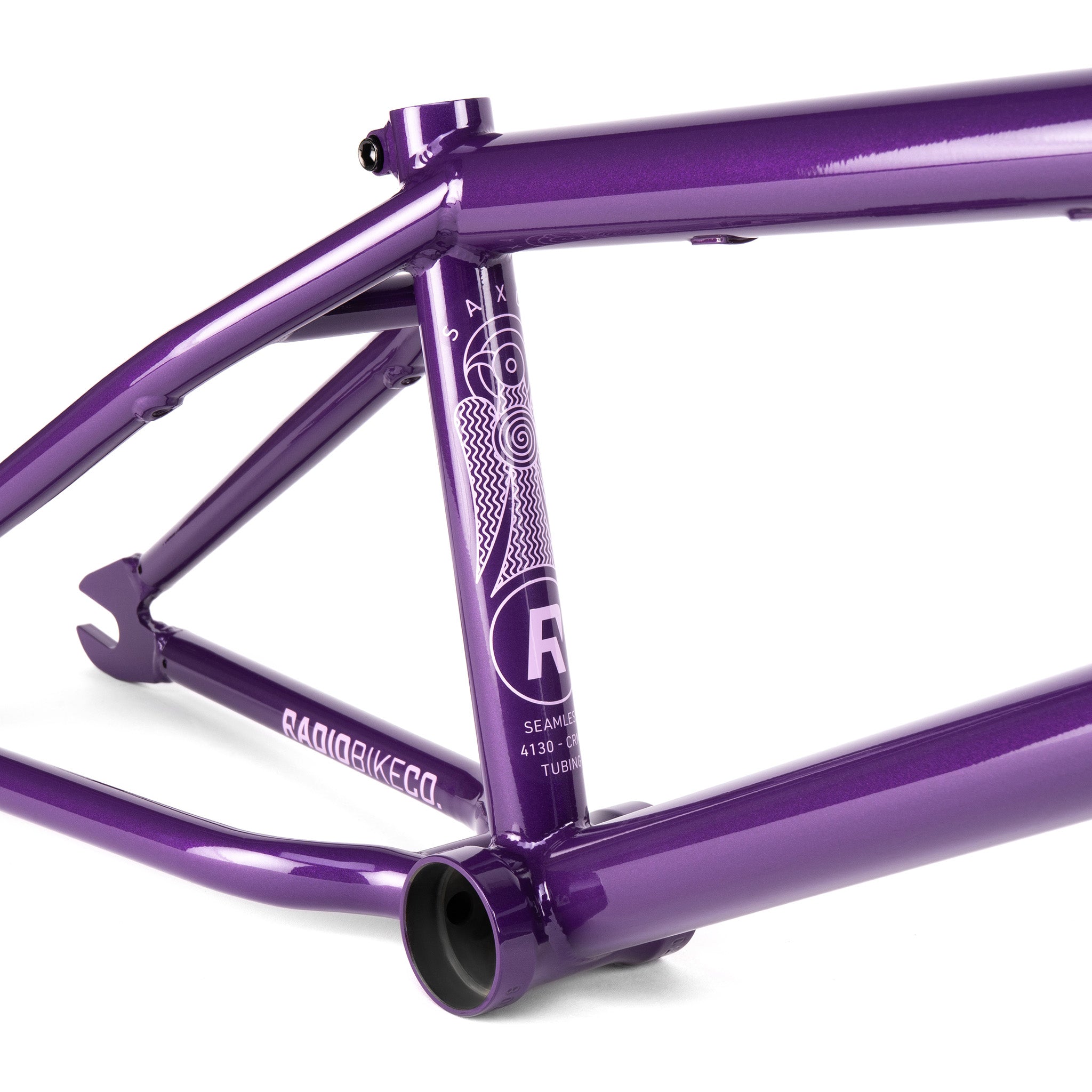 Saxon Frame